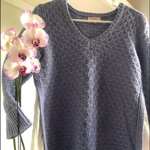 Perfect periwinkle summer sweater. Loft size M.